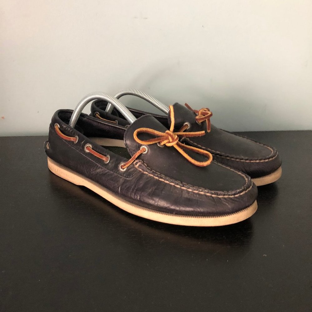 Sperry Gold Cup Boat Shoes (Navy)